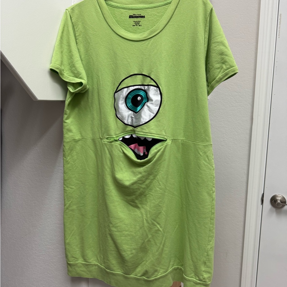 Disney Monster’s Inc Mike Wazowski Shirt - Picture 2 of 4